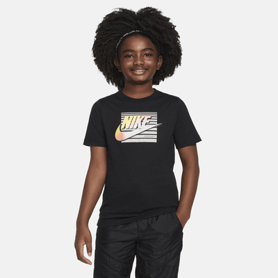 Playera para niños talla grande Nike Sportswear. Nike.com