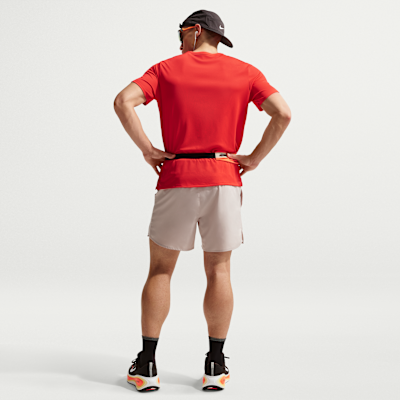 Nike Miler Dri-FIT UV Kısa Kollu Erkek Koşu Üstü