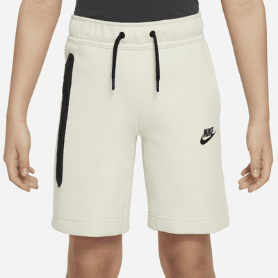 Nike Tech Fleece shorts til store barn (gutt)