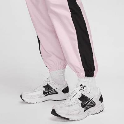 Nike Sportswear Pantalons jogger de teixit Woven - Dona