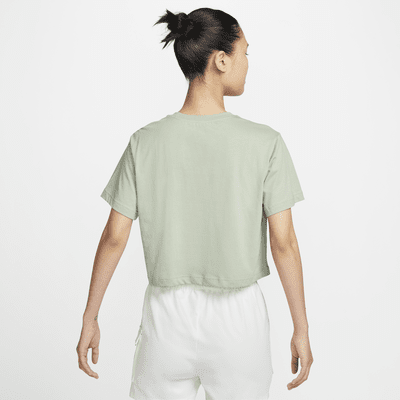 Nike Sportswear Essential Women's Cropped T-Shirt