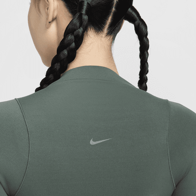 เสื้อแขนยาวผู้หญิง Dri-FIT Nike Zenvy