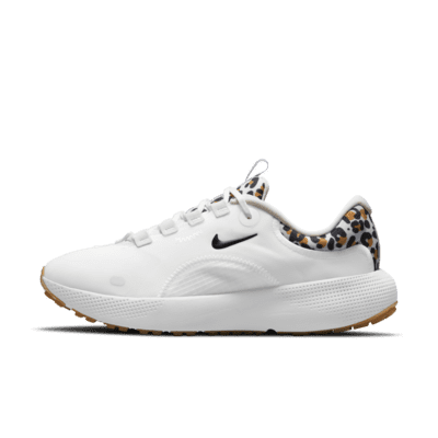 nike running escape run sneakers in white and gold