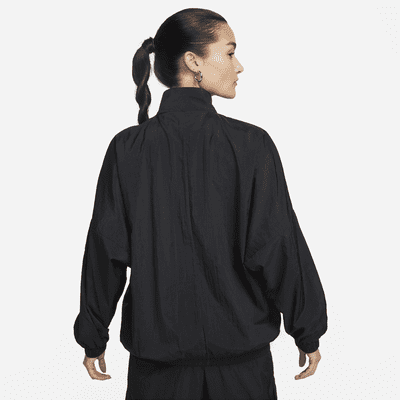 Nike Sportswear Essential Women's Woven Jacket. Nike JP