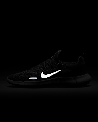 nike free tr luxe 2.0