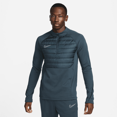 Playera de fútbol de medio cierre Therma-FIT para hombre Nike Academy Winter Warrior