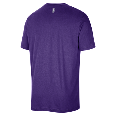 Sacramento Kings Essentials Men's Nike NBA T-Shirt
