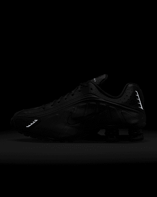 Nike Shox R4