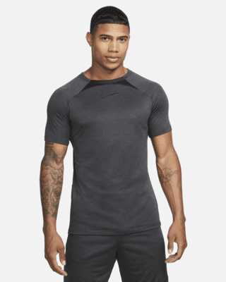 Мужские шорты Nike Academy Dri-FIT Short-Sleeve Soccer Top