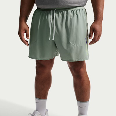 Shorts de correr Dri-FIT de 13 cm con forro de ropa interior para hombre Nike Stride