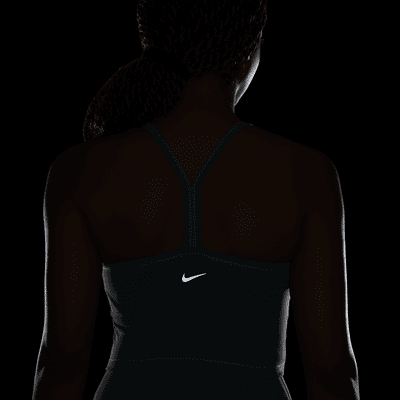 Nike One Fitted Women's Dri-FIT Cropped Tank Top