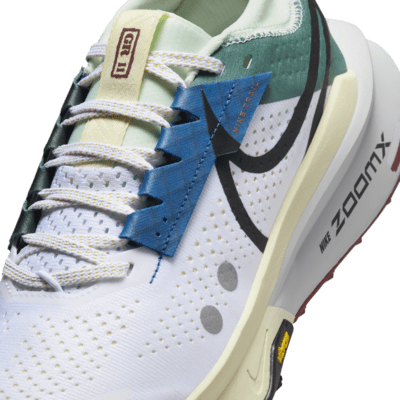 Tenis de trail running para mujer Nike Zegama 2