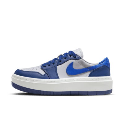 Hesje computer Aftrekken Blauw Schoenen. Nike NL