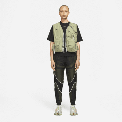 Nike iSPA Utility Vest