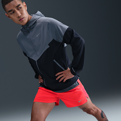 Nike Dri-FIT Challenger Men's 13cm (approx.) Brief-Lined Versatile Shorts