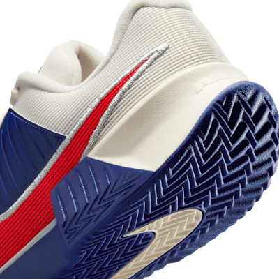 Nike GP Challenge Pro Premium Men's Clay Court Tennis Shoes