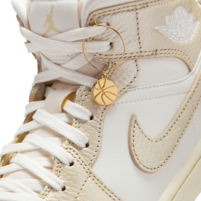 Air Jordan 1 Mid SE Women's Shoes