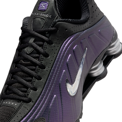 ナイキ ショックス R4 メンズシューズ