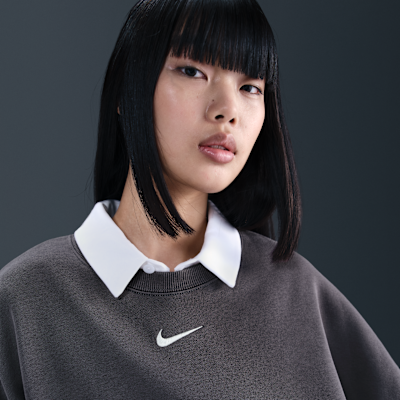 Nike Sportswear Phoenix Fleece Women's Over-Oversized Crew-Neck Sweatshirt