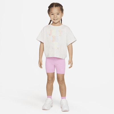 Conjunto de playera y shorts para bebé Nike. Nike.com