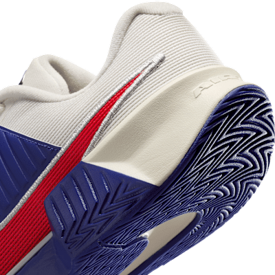 Nike GP Challenge Pro Premium Men's Hard Court Tennis Shoes
