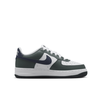 Nike Air Force 1 Older Kids' Shoes