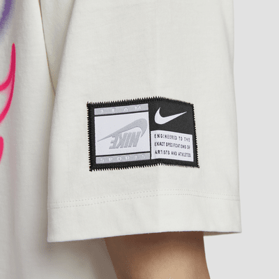 Nike Sportswear 女款加大尺寸短袖 T 恤