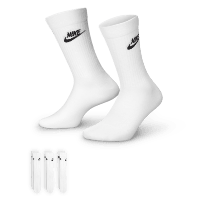 Nike Sportswear Everyday Essential Crew Socks (3 Pairs). Nike IL