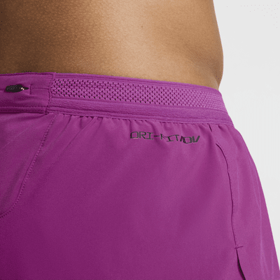 Shorts de correr Dri-FIT ADV de 10 cm con forro de ropa interior para hombre Nike AeroSwift