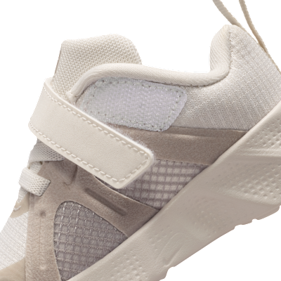 Tenis para bebé e infantil Nike Metro Tek