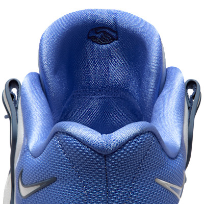 KD18 EP Basketball Shoes