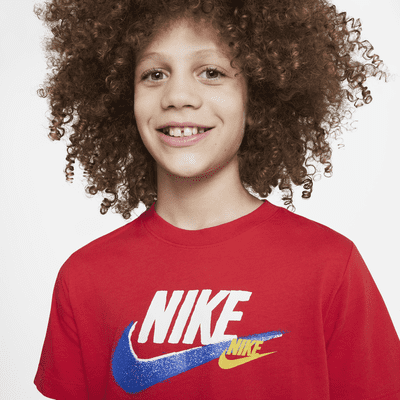 Nike Sportswear Standard Issue Big Kids' (Boys') T-Shirt. Nike.com