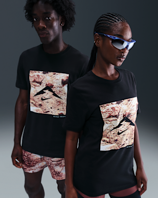 Мужская футболка Nike Dri-FIT Trail для бега