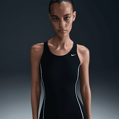 Traje de baño con piernas para mujer Nike Swim HydraStrong Solid
