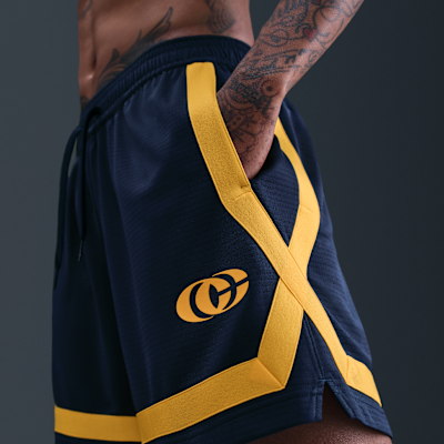 Caitlin Clark Nike Women's Crossover Dri-FIT 5" Basketball Shorts