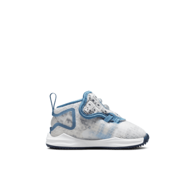 Calzado para bebé e infantil LeBron 19