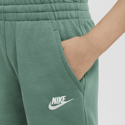 23cm kraťasy Nike Sportswear Club Fleece z francouzského froté pro větší děti (dívky)