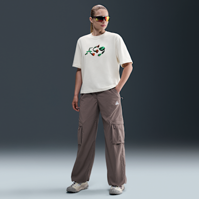 Playera con gráfico para mujer Nike ACG