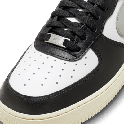 Nike Air Force 1 '07 Shoes