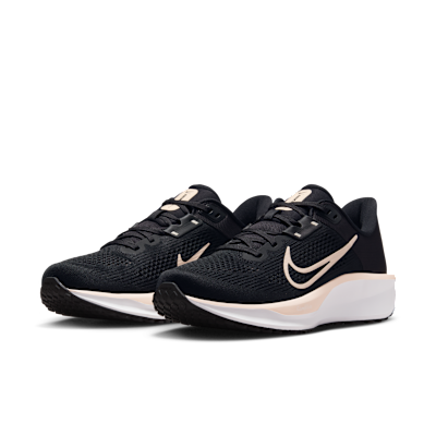 Nike Quest 6 Straßenlaufschuh (Damen)