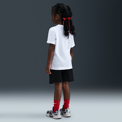 Conjunto de dos piezas con shorts de tejido Knit para niños talla pequeña Nike
