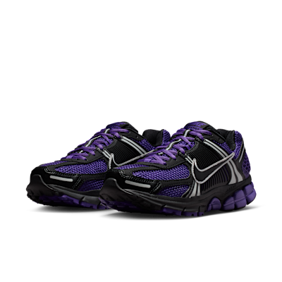 Nike Zoom Vomero 5 Women's Shoes with Reflective Accents