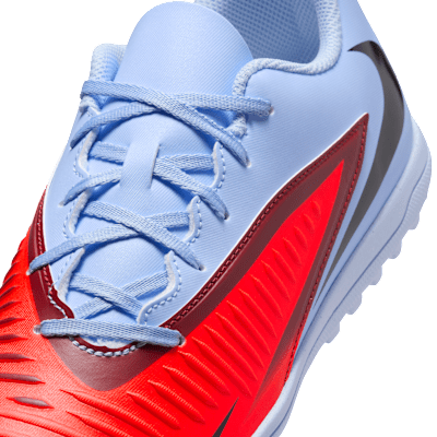 Nike Phantom 6 Low Club Halı Saha Kramponu