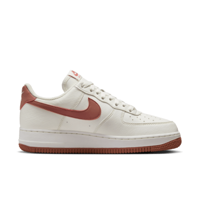 รองเท้าผู้หญิง Nike Air Force 1 '07 Next Nature