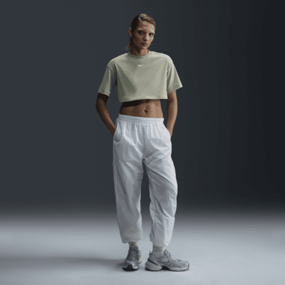 Nike Sportswear kort T-skjorte i nettingmateriale til dame