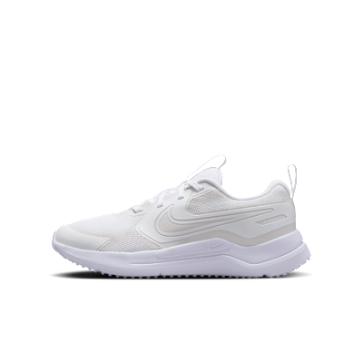 Nike Cosmic Runner