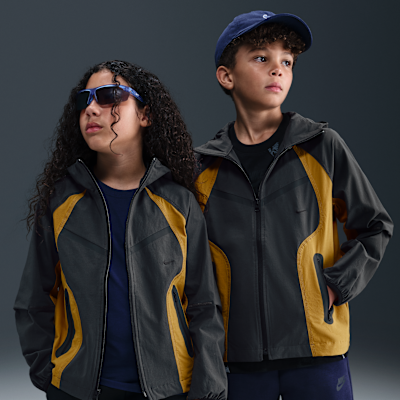 Nike Tech