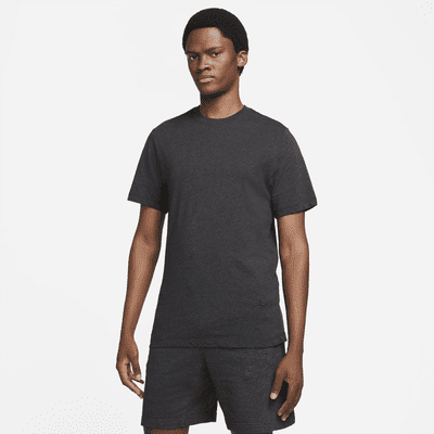Nike Sportswear 男款 T 恤