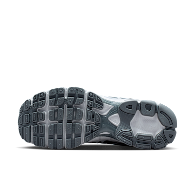 Nike Air Max Moto 2K Schuh mit reflektierenden Akzenten (Damen)