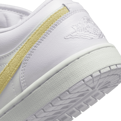 Air Jordan 1 Low Women's Shoe. Nike AU